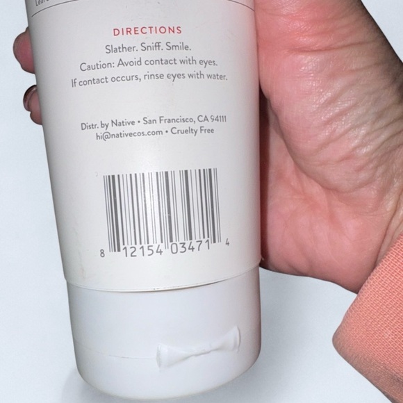 Native Candy Cane Body Lotion (12 oz) - Picture 5 of 5